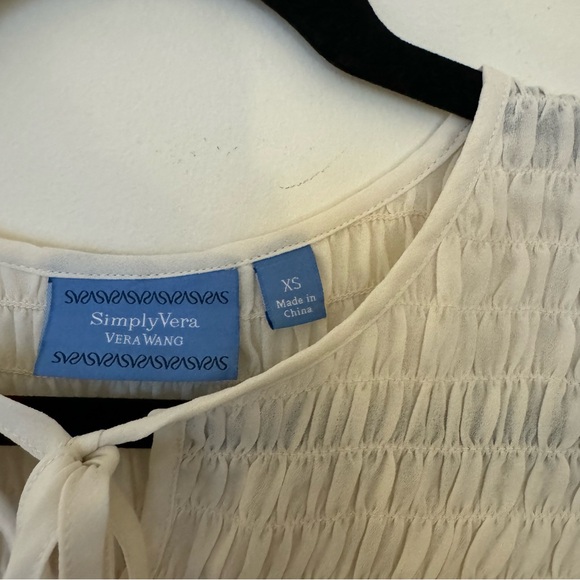 Simply Vera by Vera Wang Cream Sheer Top - Picture 5 of 6